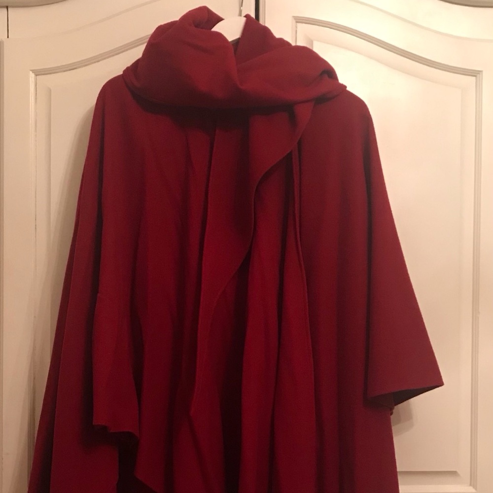 Cape: Wool & Cashmere Cape - Picture 2 of 8